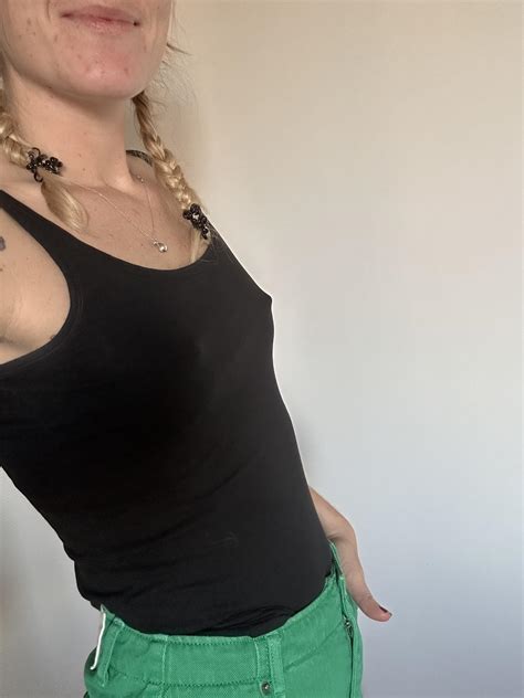tiny teen pokies|Free Teenage Girls Topless Photos .